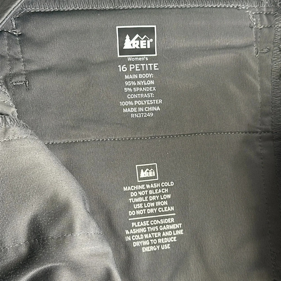 REÍ Convertible Zip Off Pants Outdoor Nylon Blend Womens 16 Petite‎ Gorpcore - Picture 10 of 14